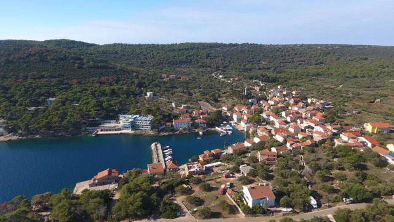 Apartments Irena Božava المظهر الخارجي الصورة