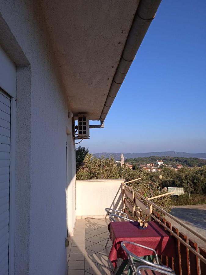 Apartments Irena Božava المظهر الخارجي الصورة