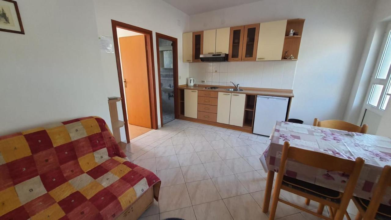 Apartments Irena Božava المظهر الخارجي الصورة